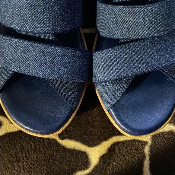 Italian Shoemakers Blue Denim Shania Wedges - Picture 2 of 11